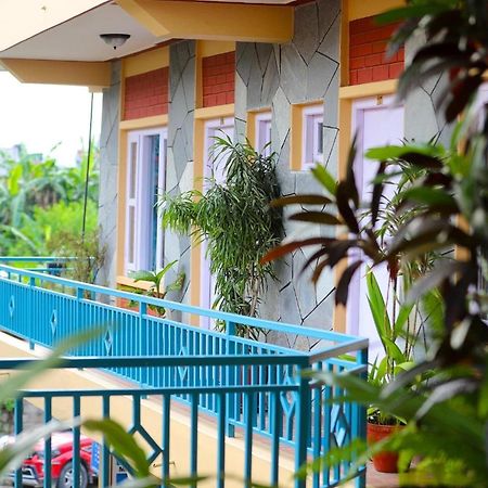 Nanohana Lodge Pokhara Zewnętrze zdjęcie