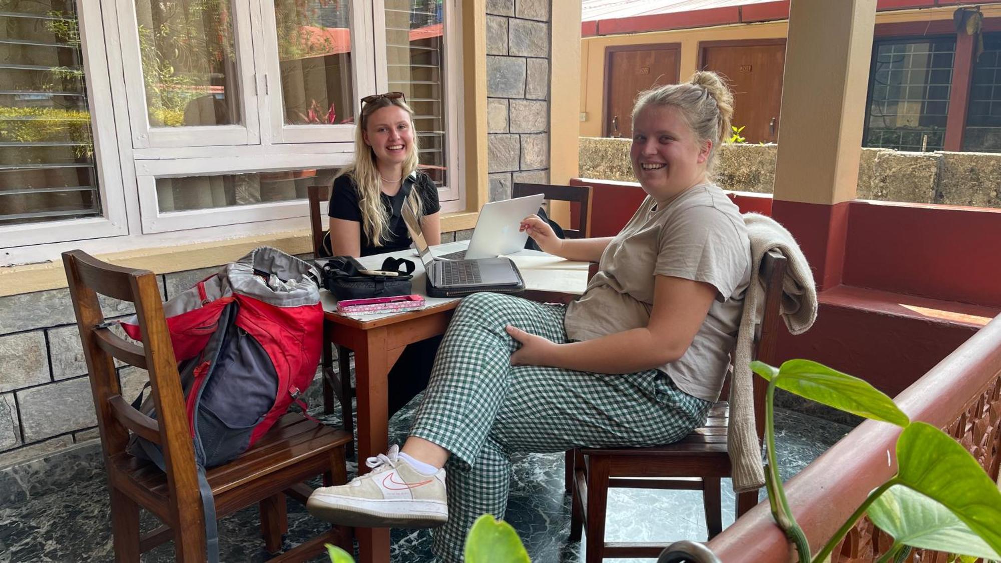 Nanohana Lodge Pokhara Zewnętrze zdjęcie
